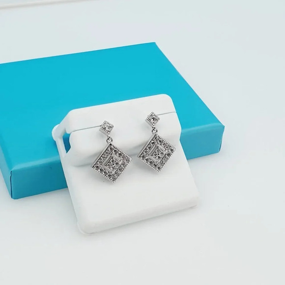 "925 Sterling Silver CZ Beautiful Earrings for Women, 1USPAR4281  a - Picture 2 of 11